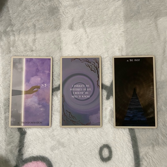 Star Seeker Oracle by Nicky Ferrada - Picture 9 of 13